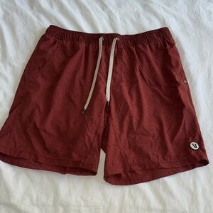 Vuori Kore Lined Short 7”